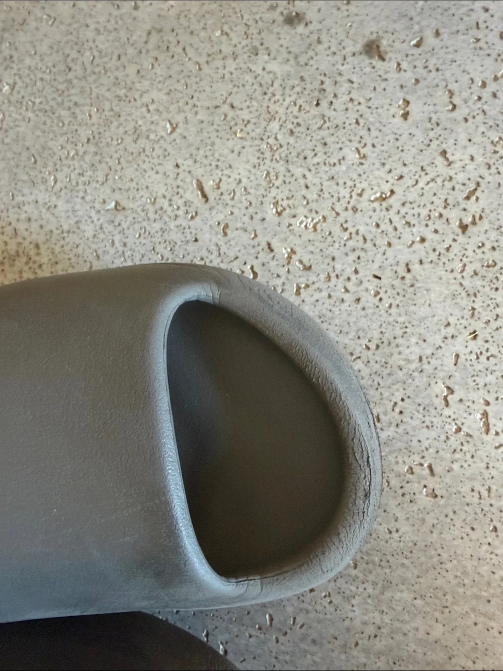 Yeezy yeezy slides charcoal-real not knock offs